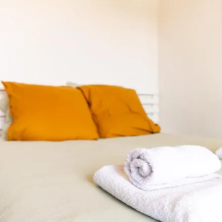 Le Camp De Base - Vue Montagne Εξ Λε Μπαν