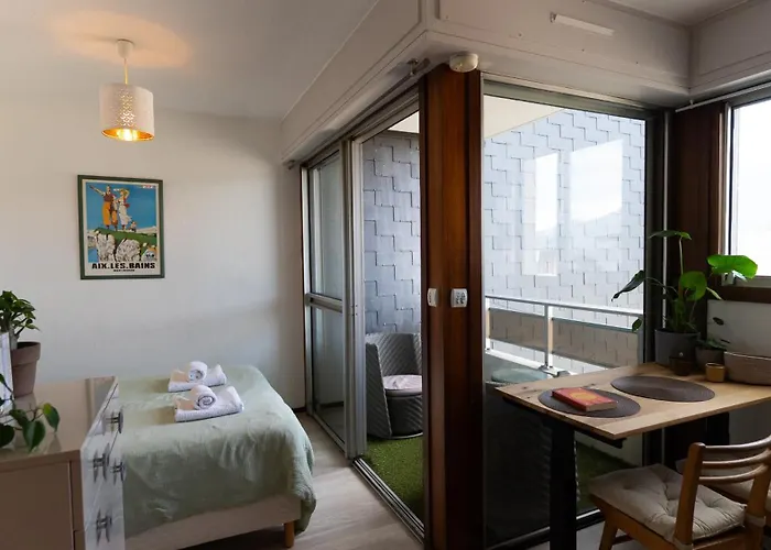 Le Camp De Base - Vue Montagne *